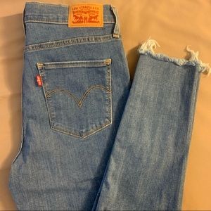 LEVI’S - 720 High Rise Super Skinny Jeans